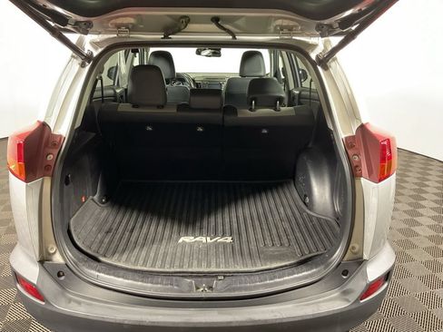 Used 2014 Toyota RAV4 Limited w/ Technology Package AWD/4WD image 17