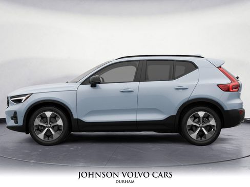 New 2026 Volvo XC40 B4 Plus w/ Climate Package image 3