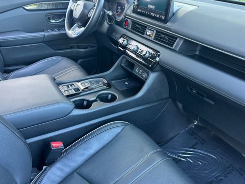 Used 2024 Honda Pilot Elite image 33