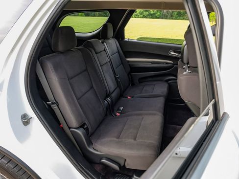 Used 2018 Dodge Durango SXT w/ 3rd Row Seating Group RWD image 40