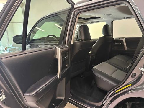 Certified 2021 Toyota 4Runner SR5 Premium w/ Moonroof Package AWD/4WD image 24