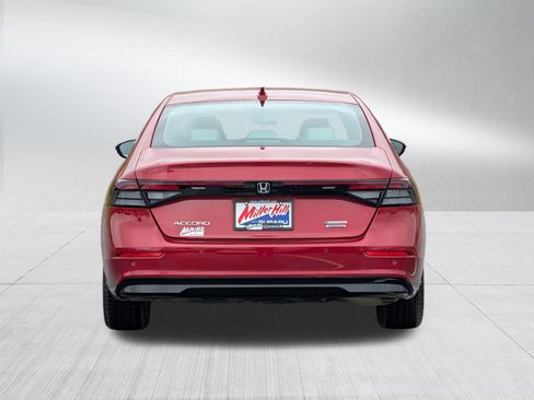 Used 2023 Honda Accord Touring image 6