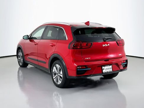 Used 2022 Kia Niro EX image 8