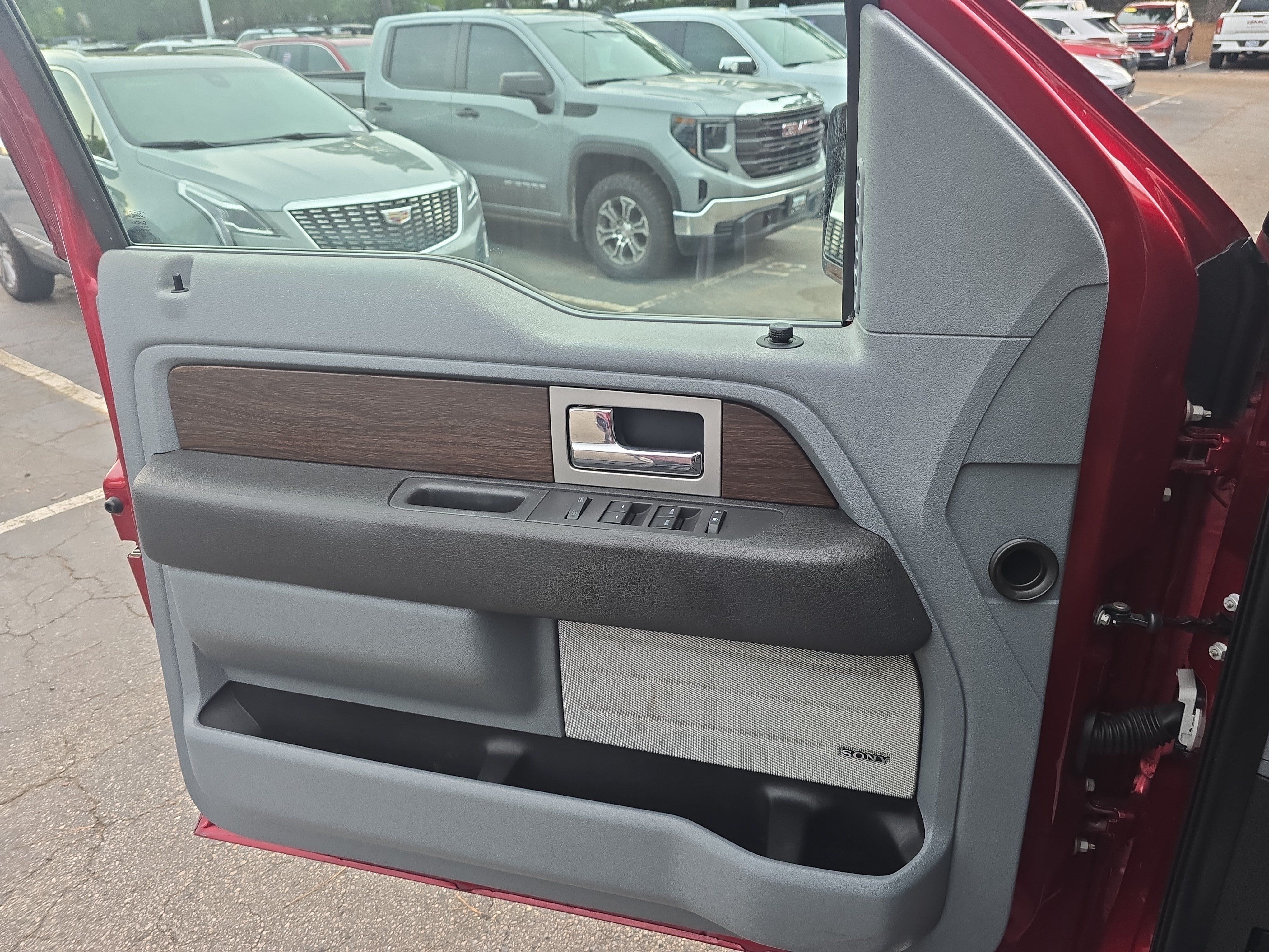 Used 2013 Ford F150 Lariat w/ Luxury Equipment Group AWD/4WD image 26