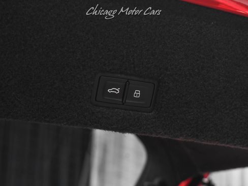 Used 2019 Lamborghini Urus image 56