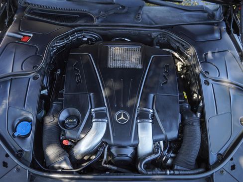 Used 2015 Mercedes-Benz S 550 Sedan image 22