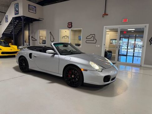 Used 2004 Porsche 911 Turbo AWD/4WD image 90