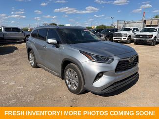 Used 2024 Toyota Highlander Limited video 1