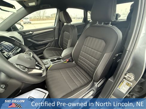 Used 2024 Volkswagen Jetta Sport image 19