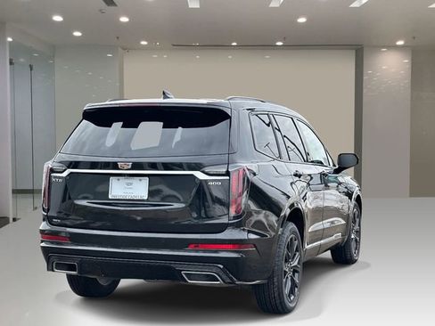 Used 2020 Cadillac XT6 Sport AWD/4WD image 4