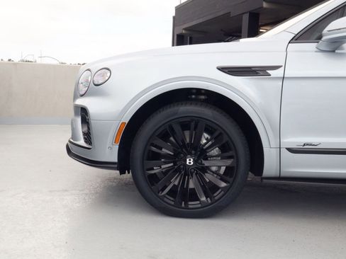 Certified 2023 Bentley Bentayga Speed AWD/4WD image 7