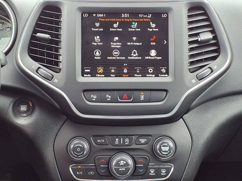 Used 2023 Jeep Cherokee Altitude Lux w/ Lux Elite Package AWD/4WD image 23