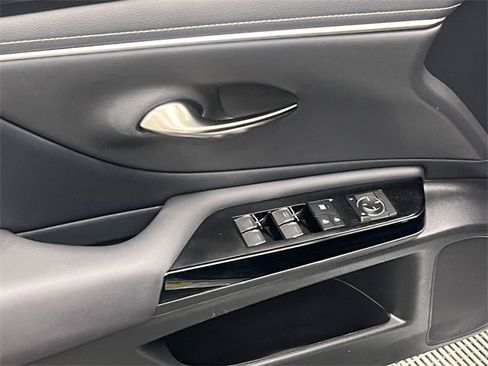 Certified 2024 Lexus ES 350 350 w/ Accessory Package (Z2) image 10