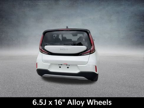 New 2025 Kia Soul LX w/ LX Technology Package image 20