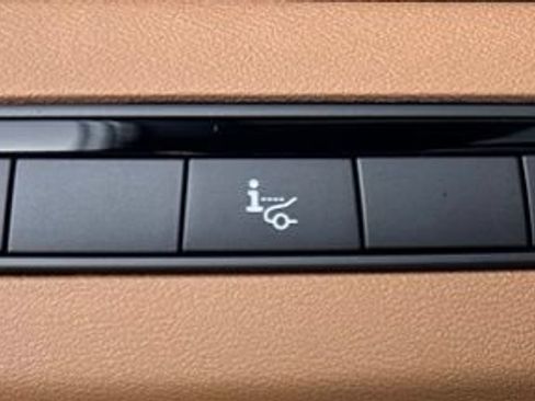 Certified 2025 INFINITI QX60 Autograph w/ Cargo Package AWD/4WD image 12