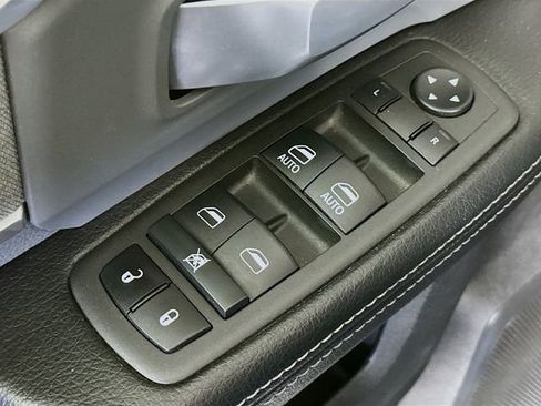 Used 2022 RAM 2500 Big Horn image 19