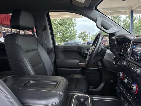 Used 2021 Chevrolet Silverado 1500 LT Trail Boss w/ Convenience Package II AWD/4WD image 13