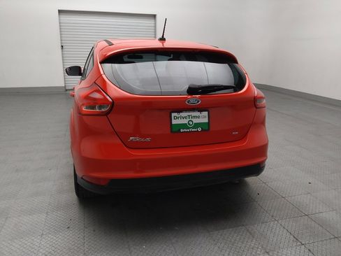Used 2017 Ford Focus SE FWD image 6
