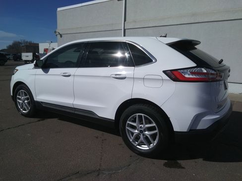 Used 2021 Ford Edge SEL image 7