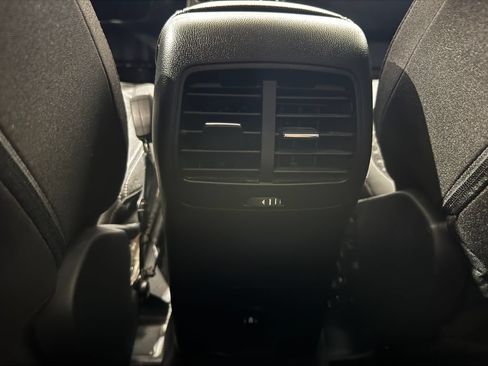 Used 2024 Ford Escape Active AWD/4WD image 34