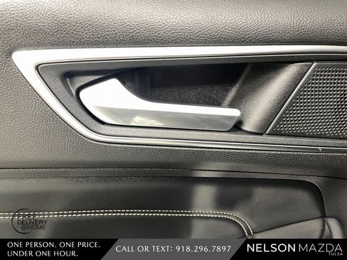 Used 2019 Ford Edge Titanium w/ Equipment Group 301A image 36