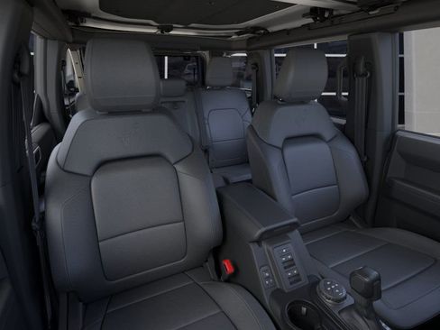 New 2025 Ford Bronco Badlands w/ Sasquatch Package image 10