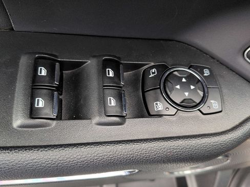 Used 2023 Ford Expedition XLT AWD/4WD image 10