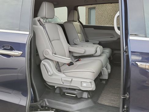 Used 2024 Honda Odyssey Elite image 23