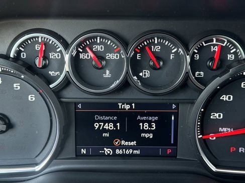 Used 2022 Chevrolet Silverado 1500 LTZ image 15