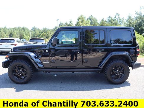 Used 2019 Jeep Wrangler Unlimited Sahara w/ Quick Order Package 24M Moab image 4