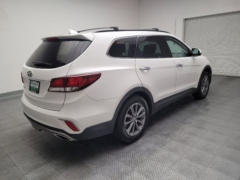 Used 2017 Hyundai Santa Fe SE w/ SE Premium Package 02 image 9