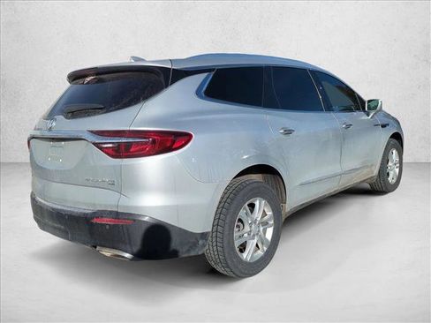 Used 2018 Buick Enclave Essence w/ Trailering Package image 5