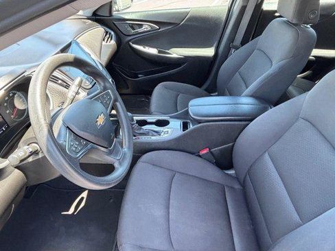 Used 2023 Chevrolet Malibu LT w/ Driver Confidence Package FWD image 16