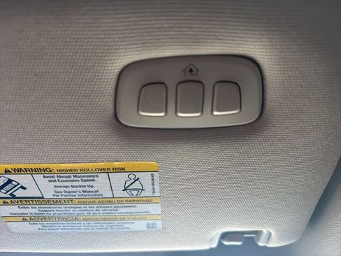 Used 2024 Ford Expedition Limited AWD/4WD image 23