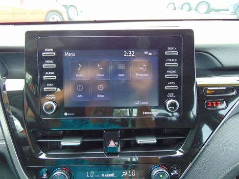 Used 2023 Toyota Camry LE FWD image 22