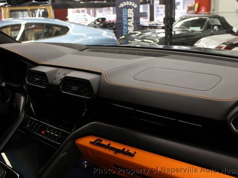 Used 2023 Lamborghini Urus S image 56