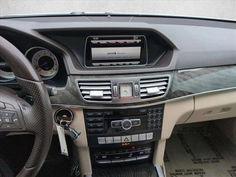 Used 2015 Mercedes-Benz E 350 Sedan image 15