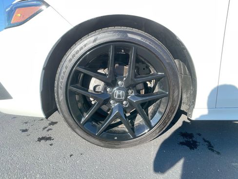 Used 2024 Honda Civic Sport image 11