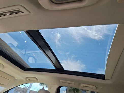 Certified 2024 Cadillac XT6 Premium Luxury image 10