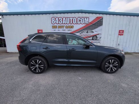 Used 2023 Volvo XC60 B5 Core AWD/4WD image 9