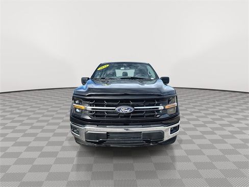 Used 2024 Ford F150 XLT image 3