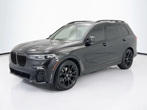 Used 2021 BMW X7 xDrive40i w/ M Sport Package AWD/4WD image 1