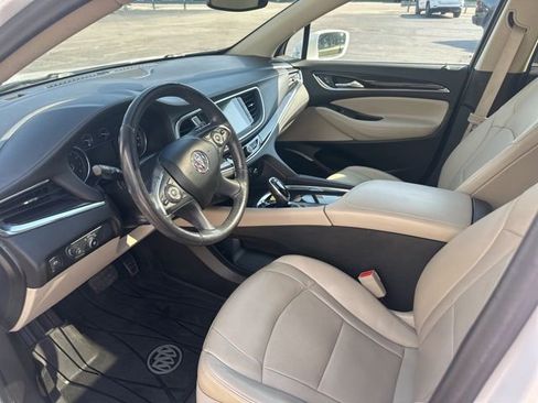 Used 2020 Buick Enclave Premium w/ Sun and Sites Package AWD/4WD image 11