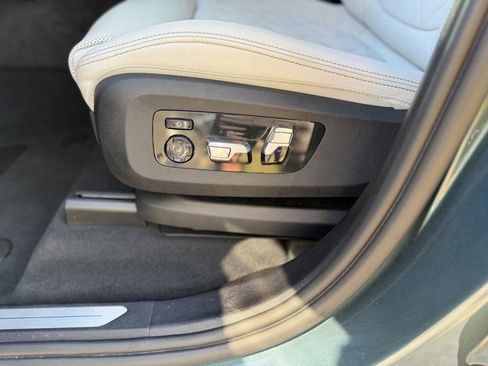 Certified 2024 BMW X5 sDrive40i w/ Premium Package image 27