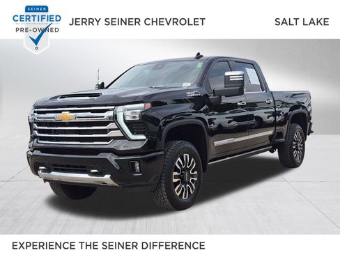 Used 2024 Chevrolet Silverado 3500 High Country w/ High Country Premium Package AWD/4WD image 1