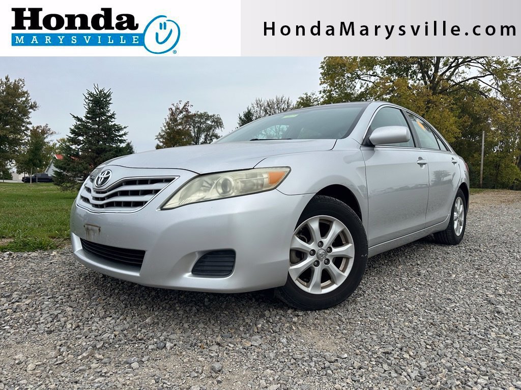 Used 2011 Toyota Camry LE w/ LE Extra-Value Pkg FWD image 1