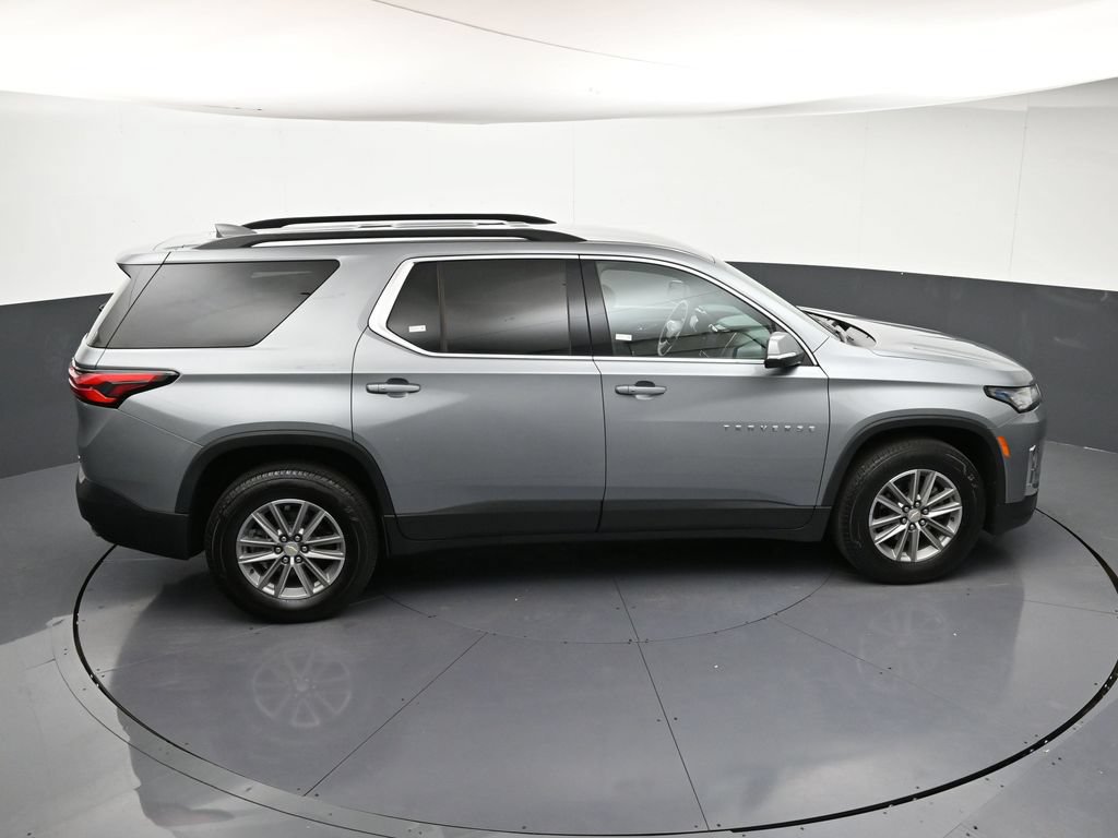 Used 2023 Chevrolet Traverse LT AWD/4WD image 21