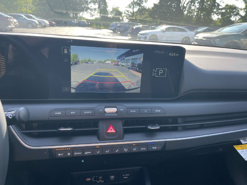New 2026 Kia K4 FWD image 8