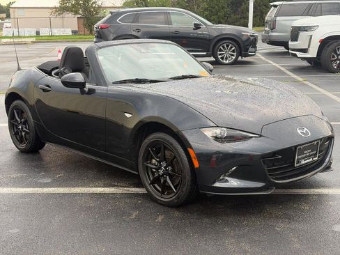 Certified 2022 MAZDA MX-5 Miata Sport RWD image 4