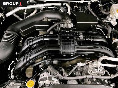 Certified 2022 Subaru Crosstrek 2.0i Premium w/ Moonroof Package image 32